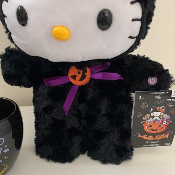 Halloween Hello Kitty dress in Kitty Side Stepper And mug. Brand New. - Picture 3 of 8